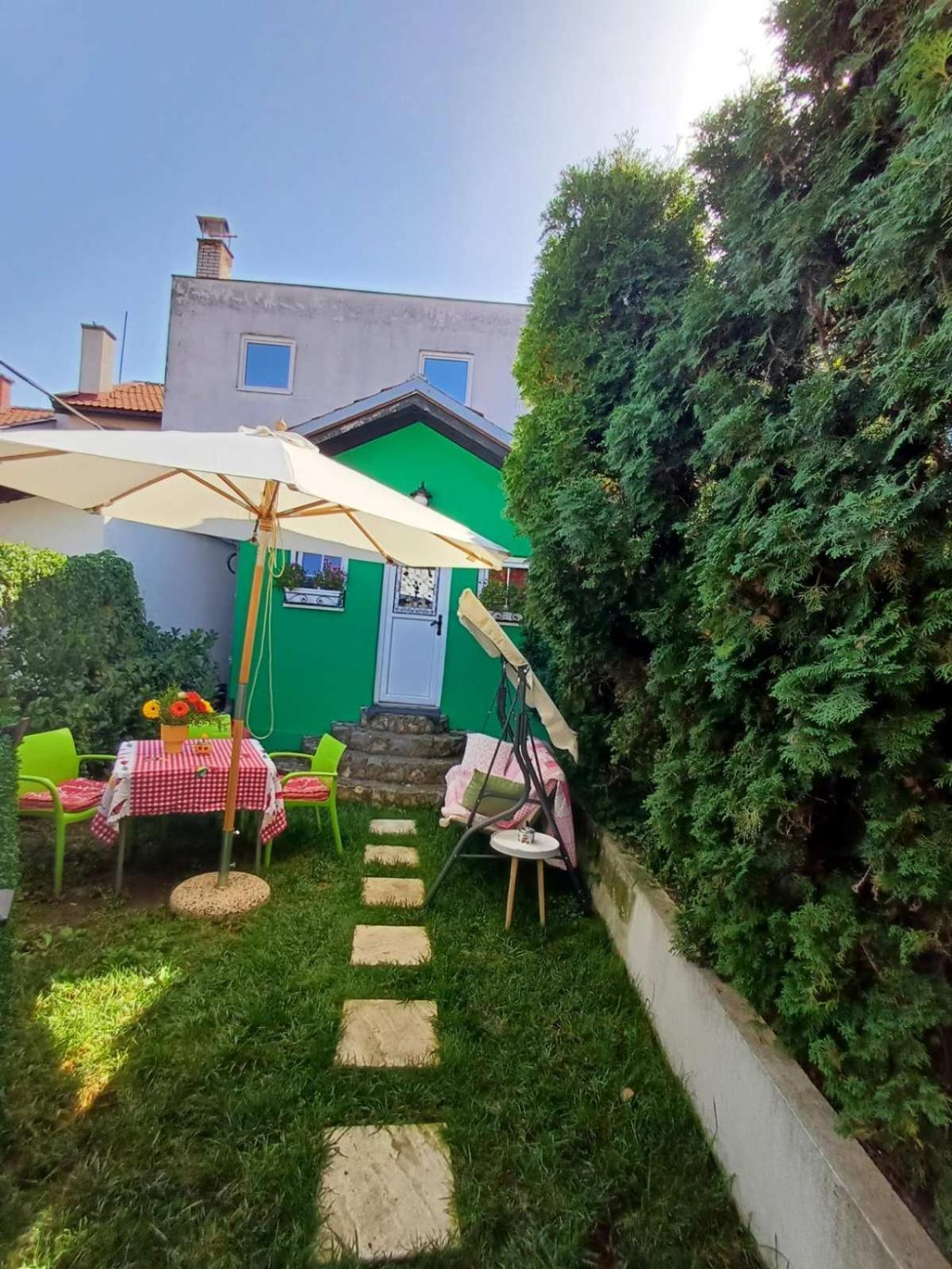 Sweet Home Valjevo Kültér fotó